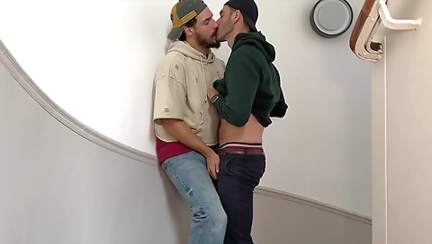 Sexy younger diamonds & anal Sexy younger diamonds & anal