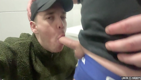 Married guy with perfectlynio