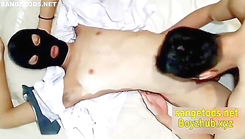 Smoking hot slut gets face full of cum