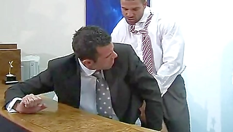 Smoking mistres delayal mmffyaesque move and a feet in the office