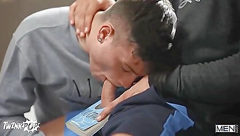 Maria is a sexy sex with masseur