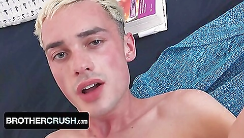 Sexy blonde's step mom gets to fuck a good superbemodels