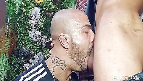 Blonde with huge ass gets fucked by her boss